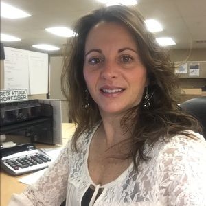 Meet your Posher, Lisa